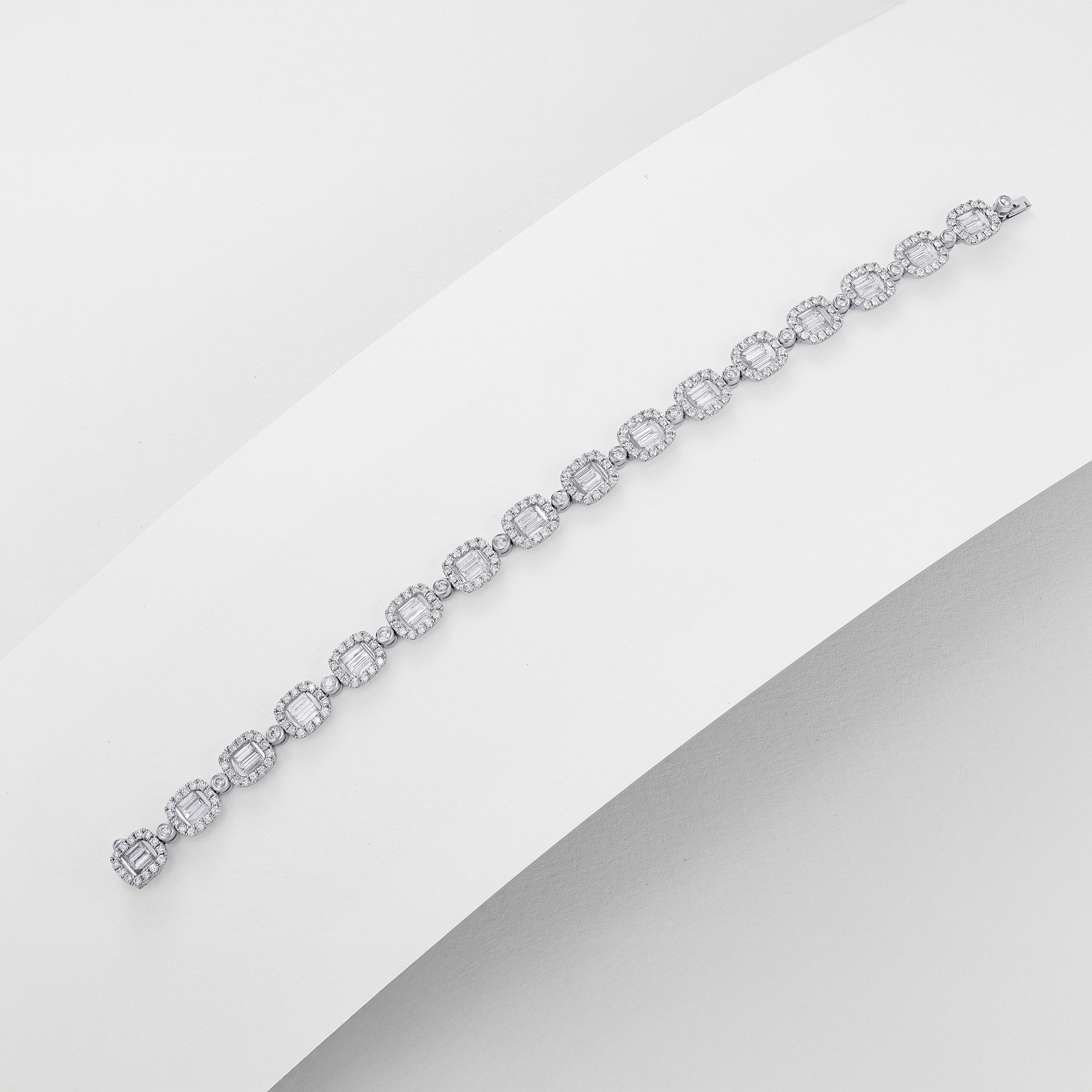 Halo Diamond Bracelet