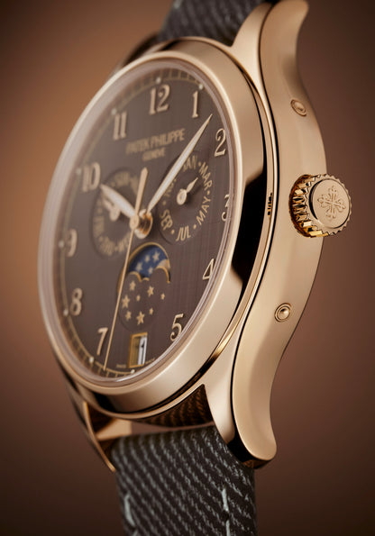 Complications Self-Winding Ref 4946R-001
