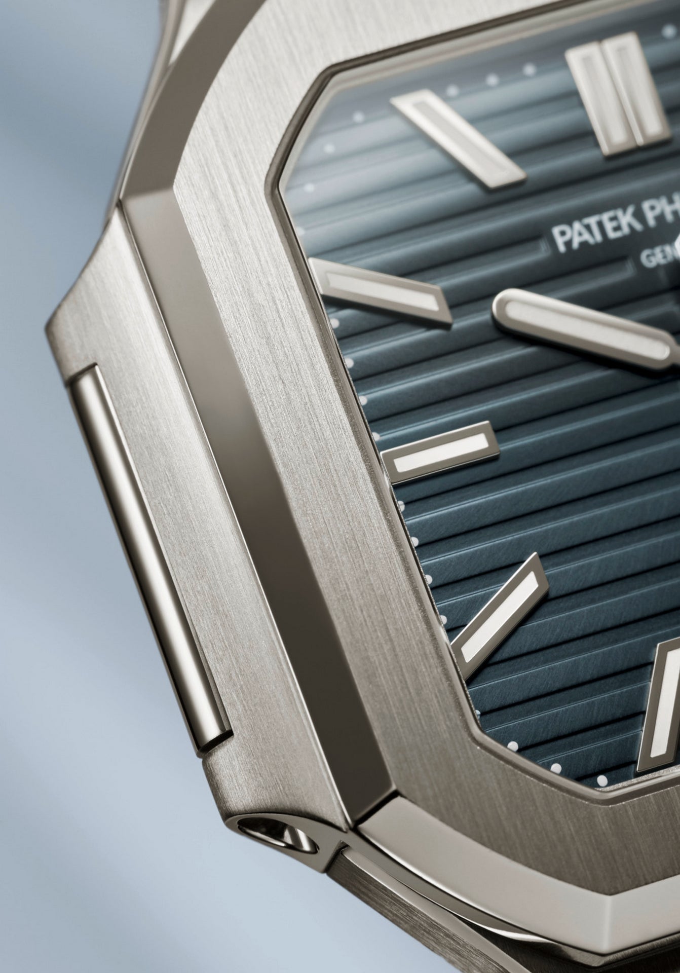 Cubitus Self-Winding Ref 7128/1G-001 White Gold