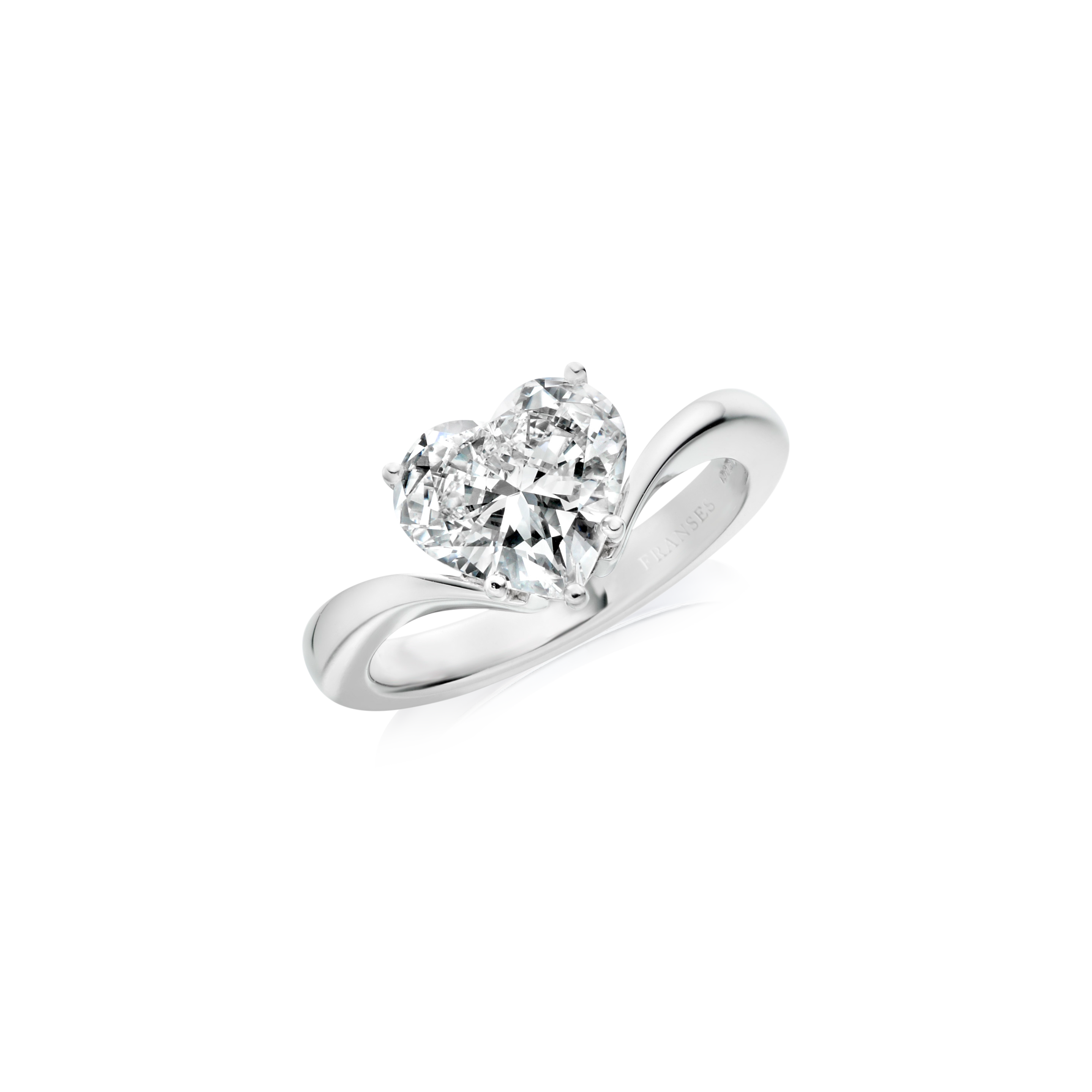 Heart-shaped diamond solitaire