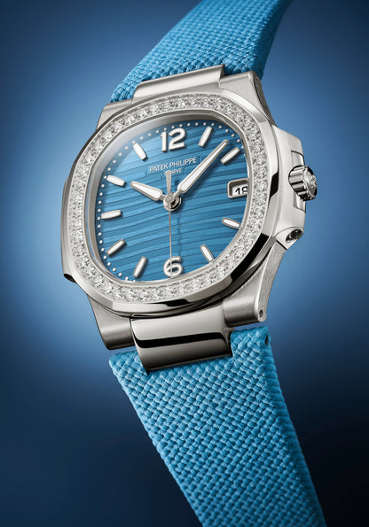Nautilus Quartz White Gold Ref 7010G-013