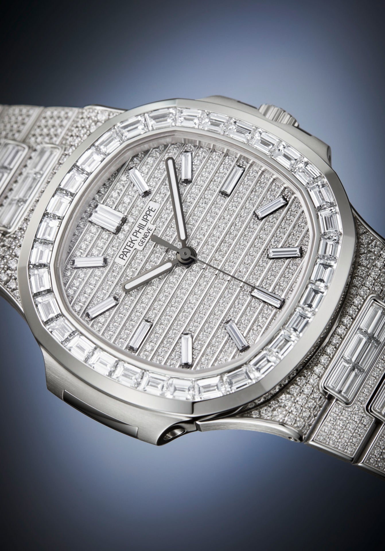 Nautilus Self-Winding Ref 5811/1460G-001